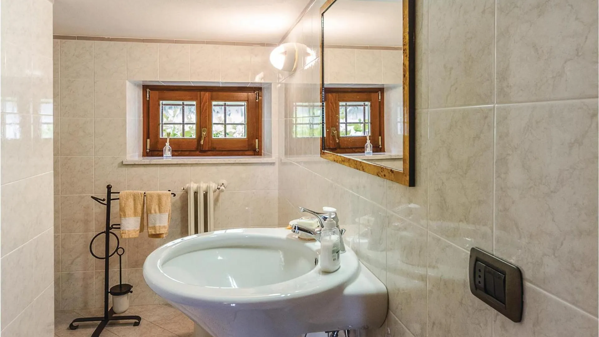 La Quiete Via Valagnesi Holiday home Moggiona