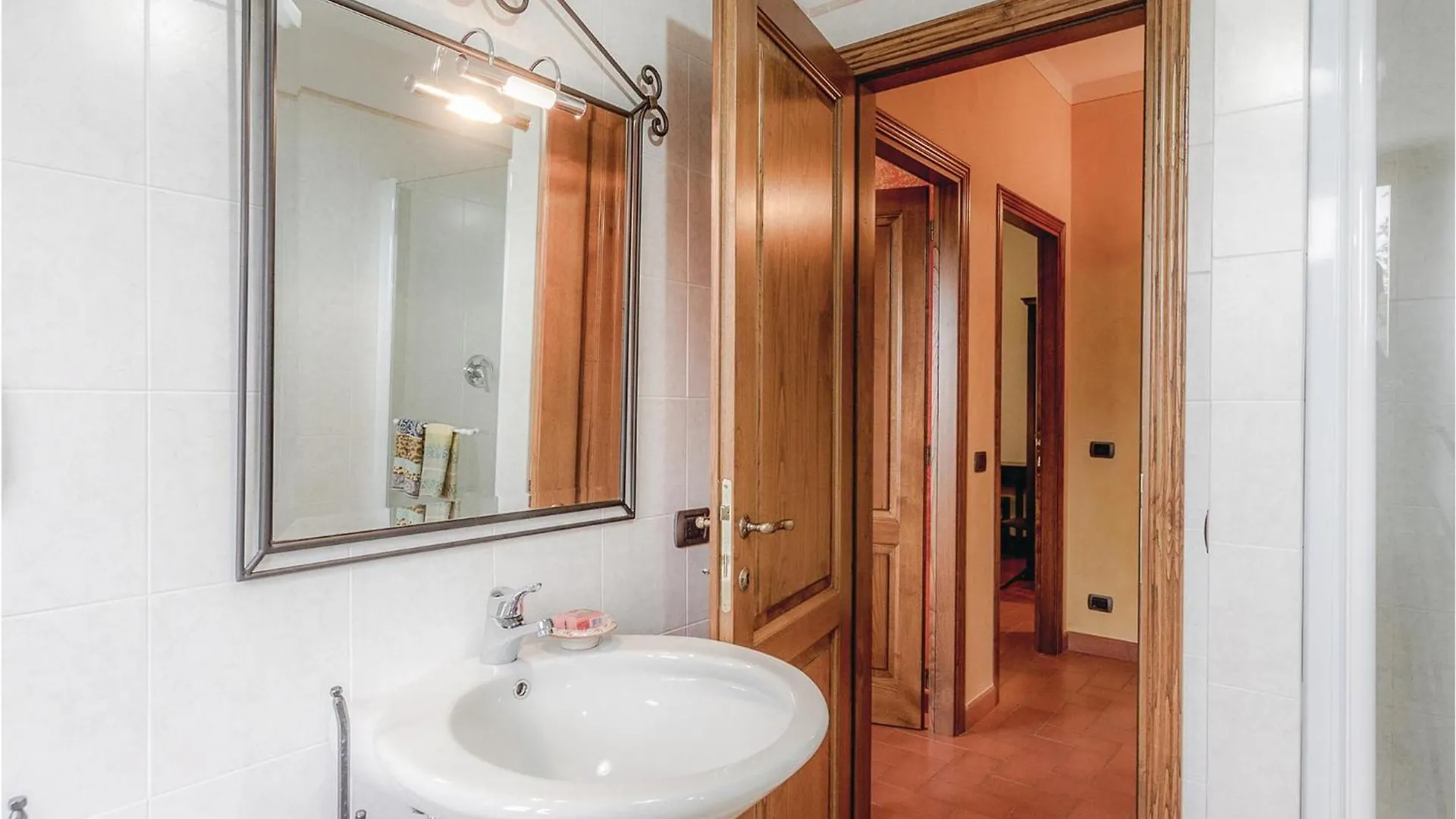 La Quiete Via Valagnesi Holiday home Moggiona